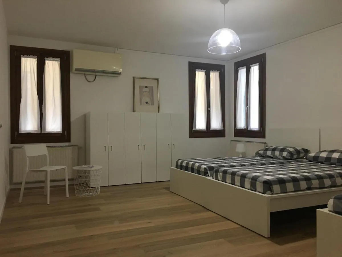 Ca' Veronese Apartment Venise